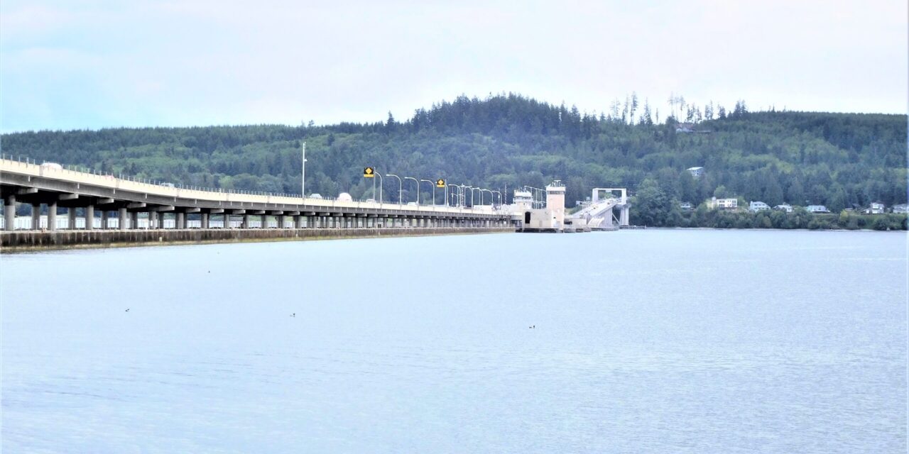 Hood Canal Bridge Yacht Karibu